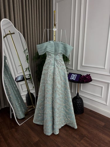 فستان سهرة تفته مطرزة أوف شولدر