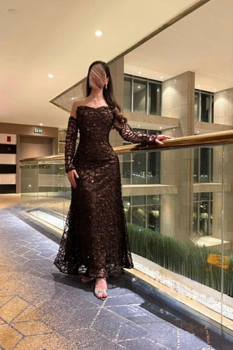 فستان سهرة بني شك أوف شولدر