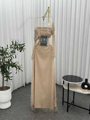 فستان ذهبي سواريه أوف شولدر