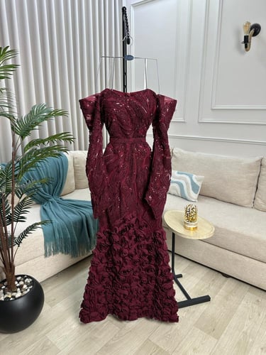 فستان سهرة أوف شولدر بورود مطرزة