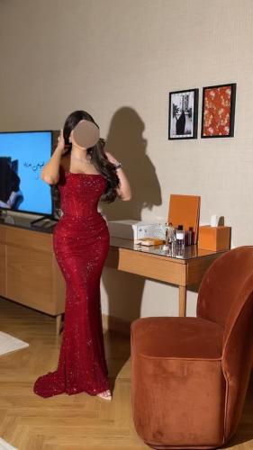 فستان سهرة أحمر زركون أوف شولدر درابيه