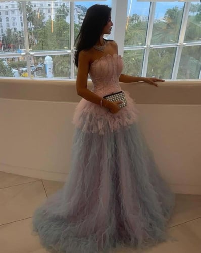 فستان خوله الشيبان