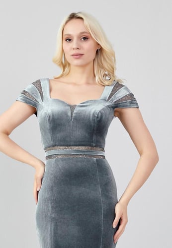 Dress FRC0436