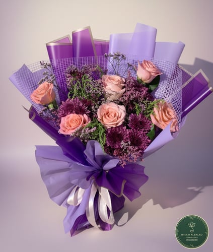 بوكيه ورد طبيعي - سحر البنفسج (Violet Charm)