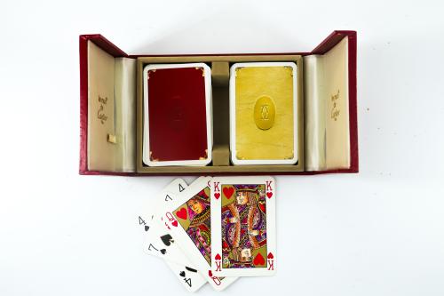 ورق لعب ماركة CARTIER