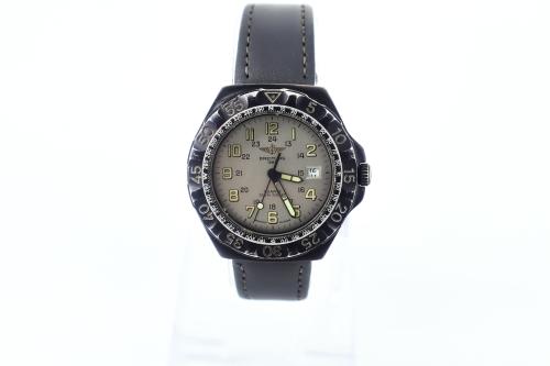 ساعة ماركة brietling
