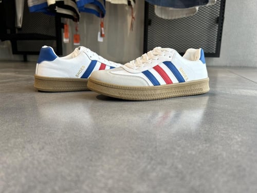 حذاء رياضي كلاسيكي أبيض للرجال - أحذية رياضية أنيق...