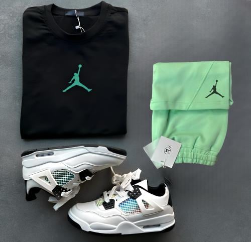 طقم جوردن تيشيرت اسود