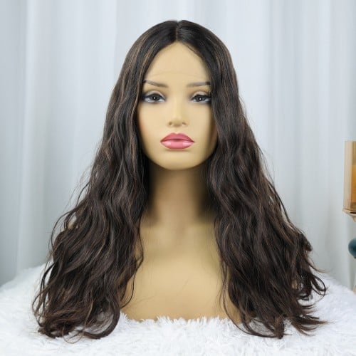 باروكة بني غامق مع هايلايت