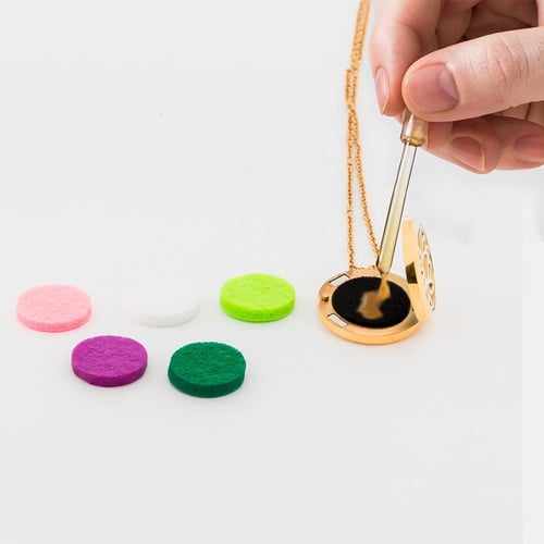 طقم دهن العود لون ذهبي