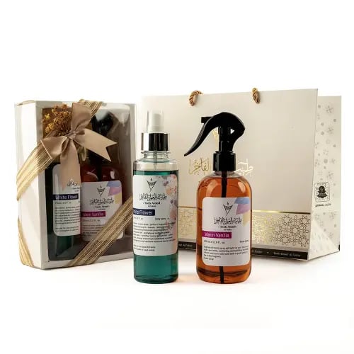 The display of femininity and luxury, women's body spray with vanilla fragrance spray