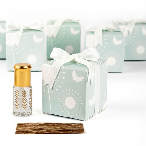 توزيعات عود بوكس الفراشة البيضاء (6 قطع)