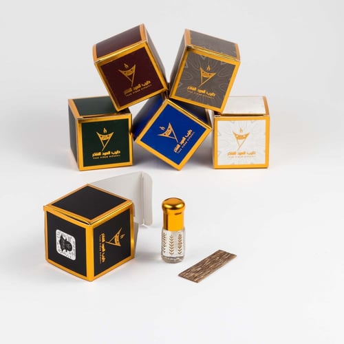 توزيعات عود بوكس ملون فاخر للمناسبات ( 6 قطع )