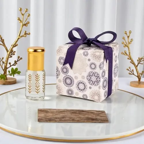 توزيعات عود – بوكس مزخرف بنفسجي (6 قطع)