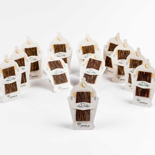 توزيعات رمضان فانوس بالعود (12 كرت)