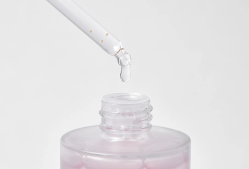 أمبول دكتور سوم الأحمر لتهدئة البشرة