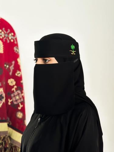 عرض 4 نقاب سيفين ونخله قصير