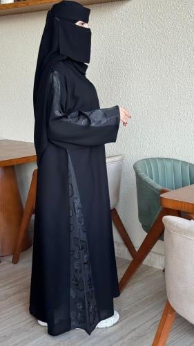 عباية/D299