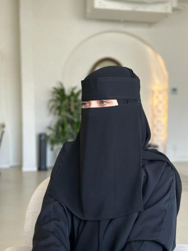 نقاب طويل