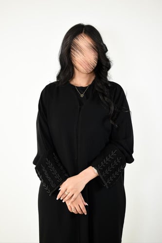 عباية/ وعد