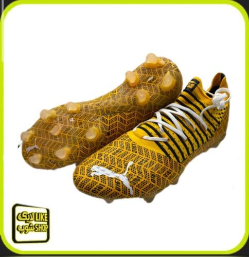 حذاء رجالي دبابيس كرة قدم بوما