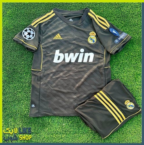 طقم رجالي ريال مدريد كلاسيك 2011/2012