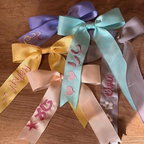 Hair bows embroidery