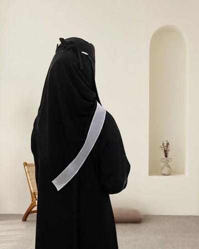 عباية فضية الرقي