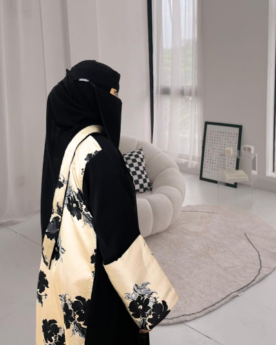 عباية بيج ملكي