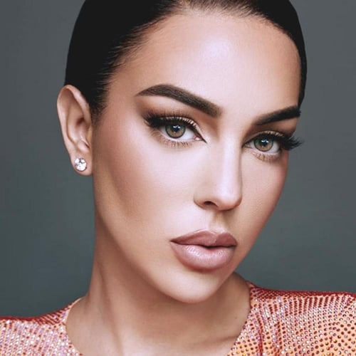 عدسات جورجينا من امارا - شارك جراي Amara (Georgina...