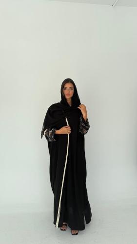عباية كريب اسود