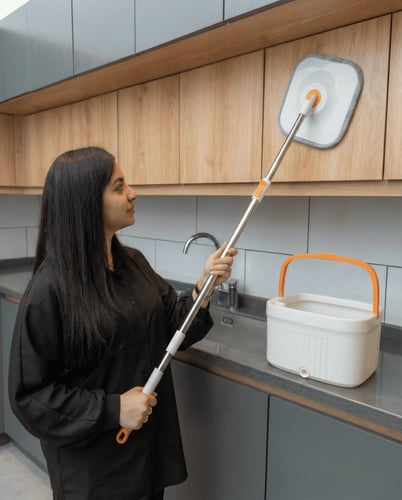 ممسحة ارضيات ويكس الاصدار الحديث بنظام التجفيف وال...