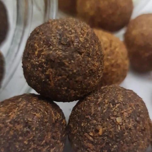 عرض (3 علب) المعمول البخور الدخون البيشي درجة 3
