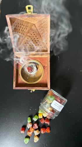بخور الشتاء قوالب المستكة الملونة بالعطر الفرنسي 5...