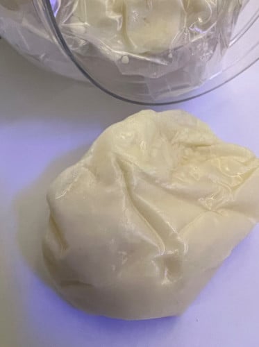 كيلو معجون لبان شامي مستكة ( قطعة كاملة)