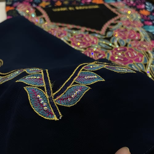 قماش جلابيات ( حرير ) إماراتية مخاوير بطرحة