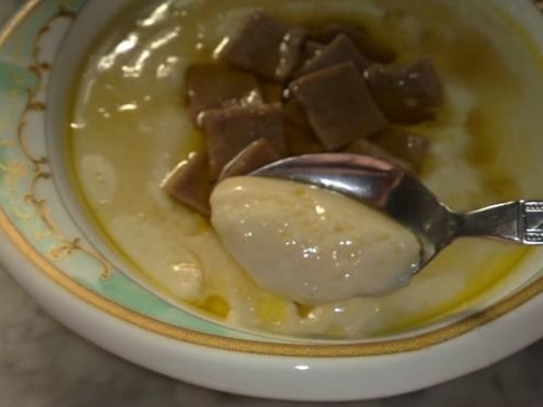 مشغوثة (عيش - لهيدة) بالسمن والقشدة