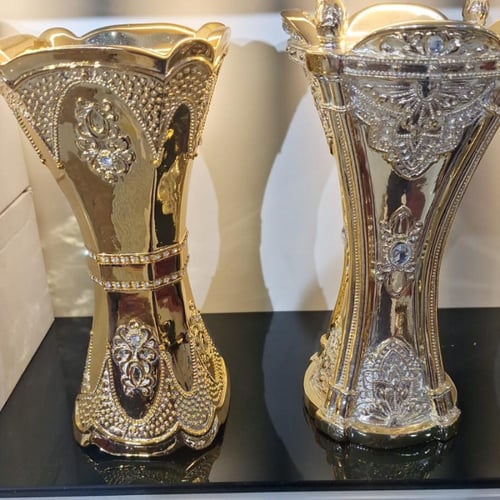 مبخرة ذهبية (بخور ) للاستقبال.