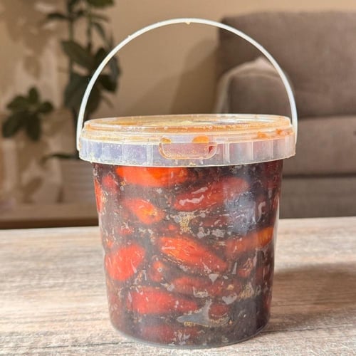 سطل شفاف صفري بيشة حبة كبيرة 1.5 كيلو