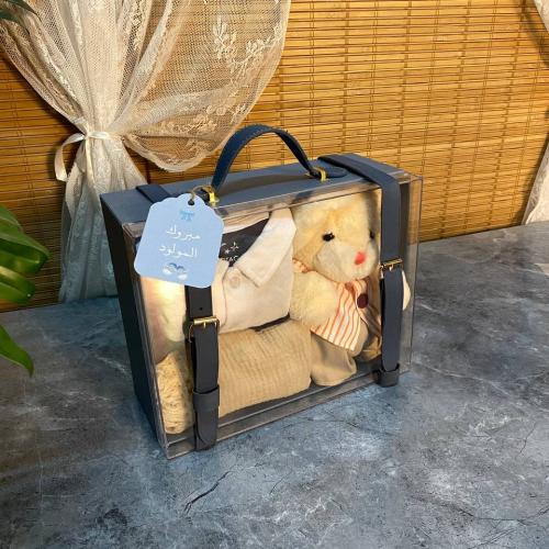 هدية مولود حقيبة كبيرة