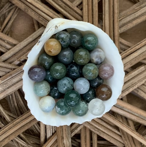 إسورة (مقاس الحجر صغير)