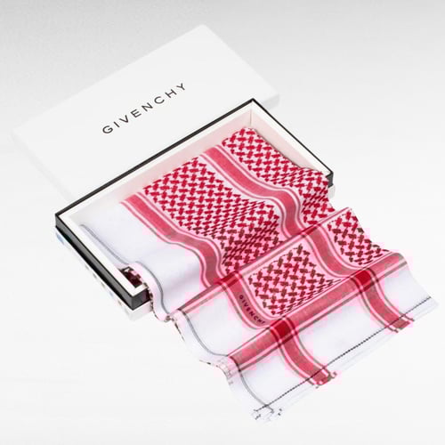 4 أشمغة / جيفنشي ابيض 2025 + جيفنشي خاص 2025 + جيف...