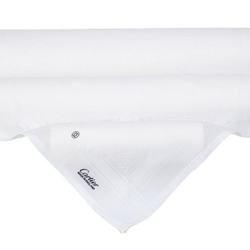 شماغ كارتير ابيض كلاسيك 2026