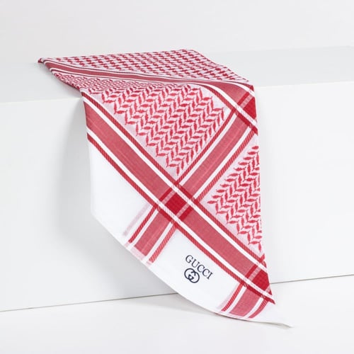 شماغ قوتشي كلاسيك احمر اقوى اصدار 2026 من قوتشي وا...