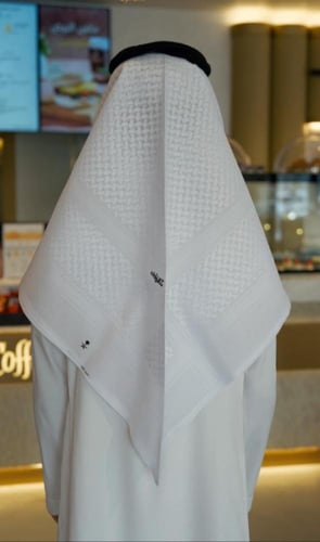 شماغ ملكي خاص ابيض اصدار 2025