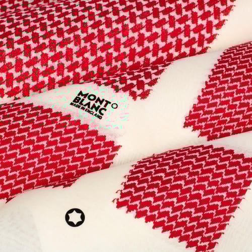 عرض حصري بكج شماغين مونت بلانك 2026 بسعر شماغ واحد