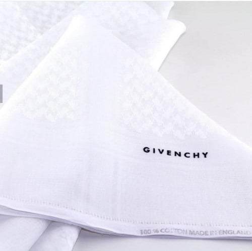 عرض حصري بكج شماغين جيفنشي بسعر شماغ واحد