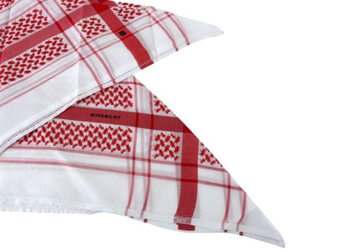 شماغ جيفنشي الرسمي الاصدار الجديد 2026