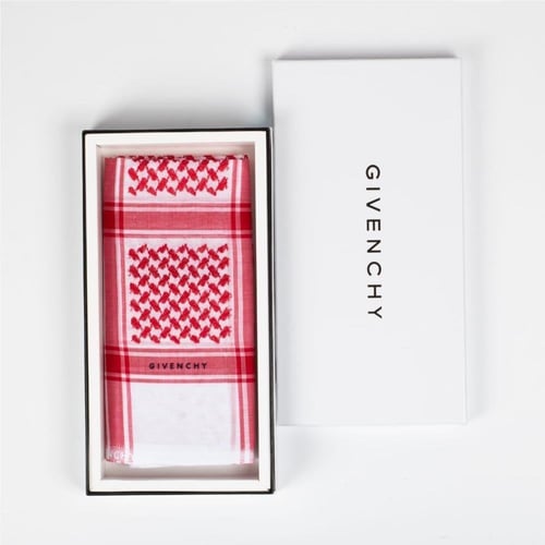 شماغ جيفنشي كلاسيك الاصدار الاخير 2025 صناعة انجلي...