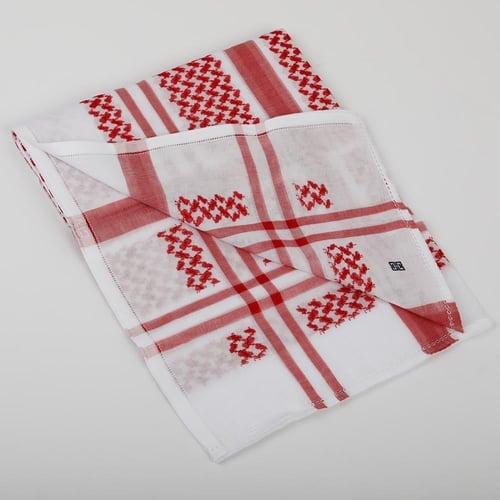 عرض حصري بكج شماغين جيفنشي بسعر شماغ واحد